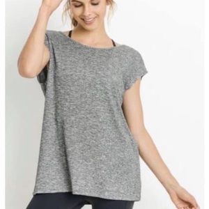 Overlay back short sleeve flowy top